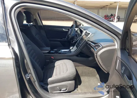 2016 Ford Fusion Se z USA, uszkodzony, nr VIN 3FA6P0H94GR239298